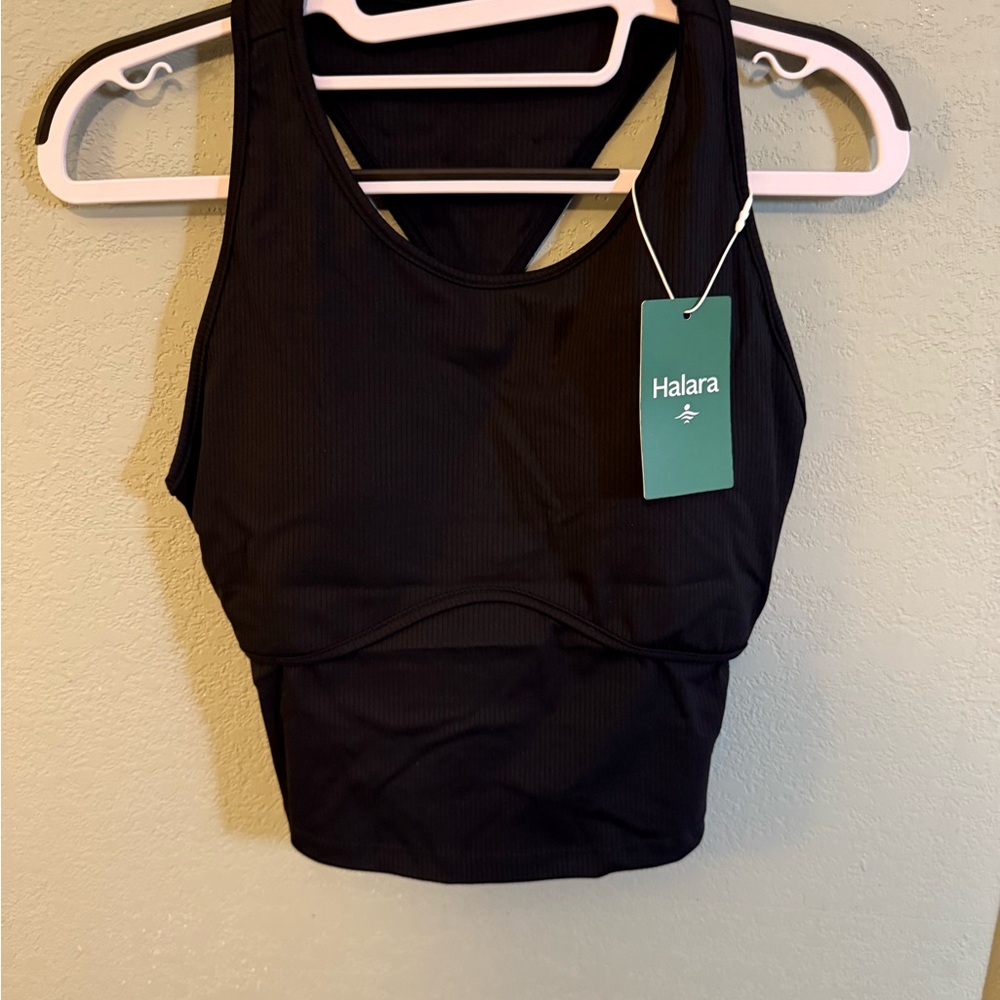 New with tags Halara Black Sports Tank Top